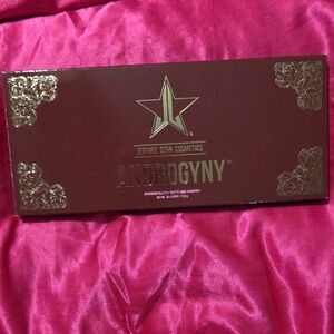 Jeffree Star Androgyny Eyeshadow Palette - Burgundy and Gold